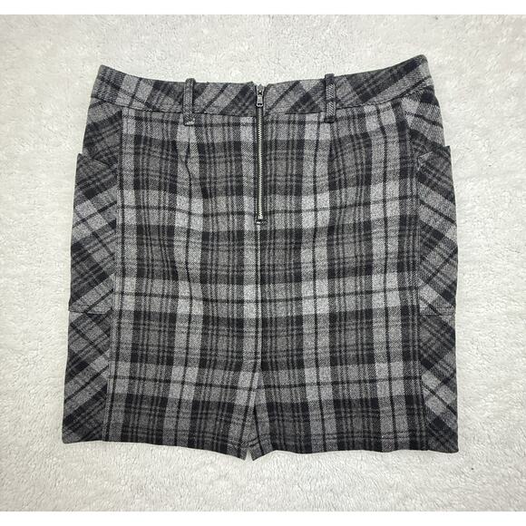 Eddie Bauer Mini Skirt Wool Blend Women 8 Black Gray Plaid Pockets Academia - Picture 3 of 10